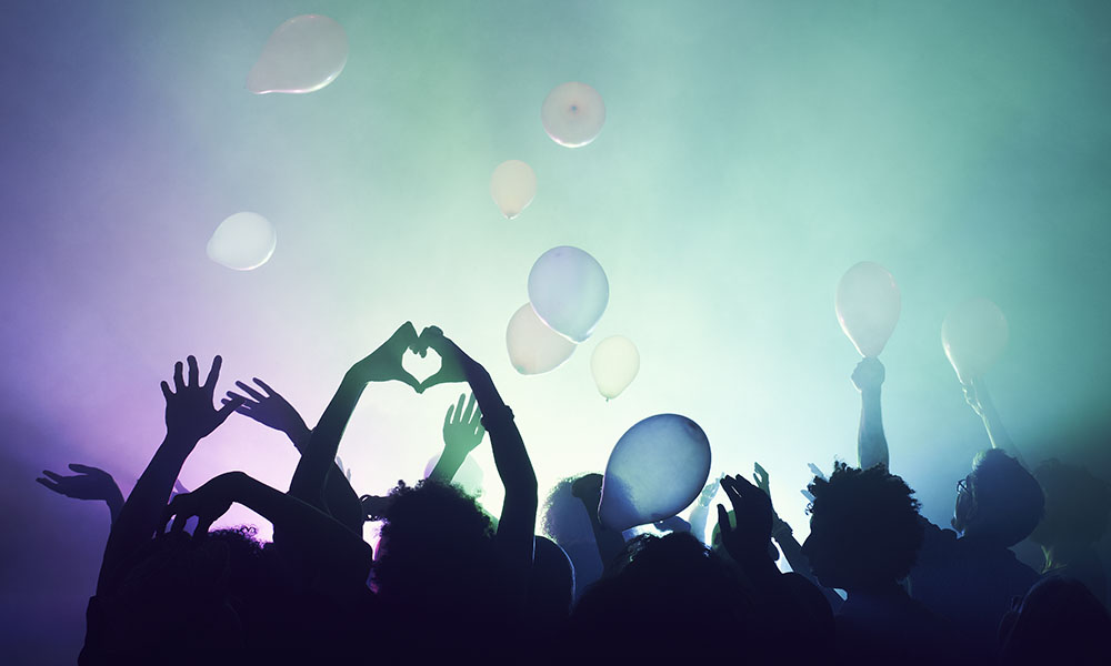 Best Pop Songs That Took Over the World and Dominated Every Major Chart